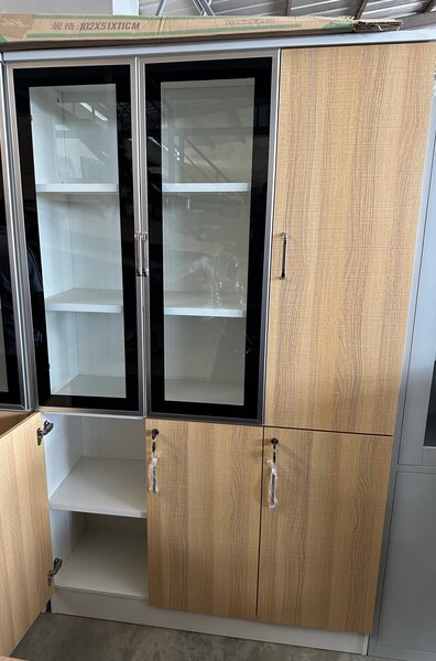 Armoire de rangement