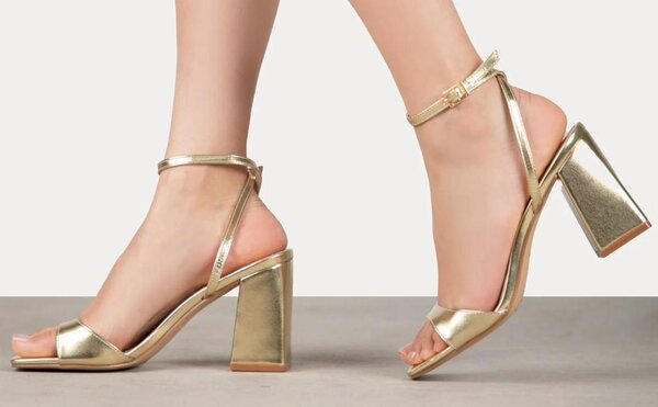 Chaussures fermées à talons