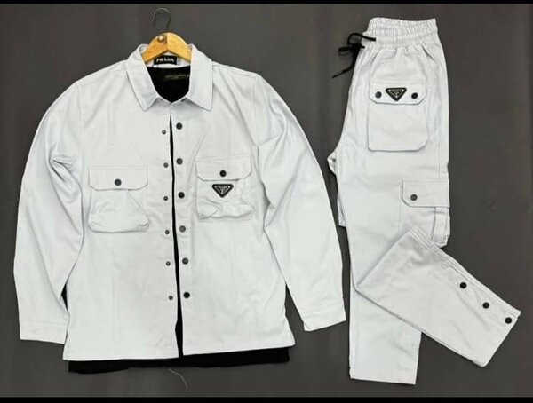 Ensemble veste et pantalon blanc