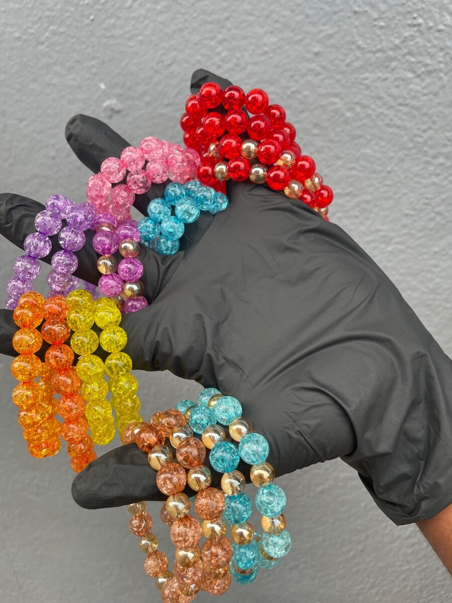 Douzaine Bracelets en perles