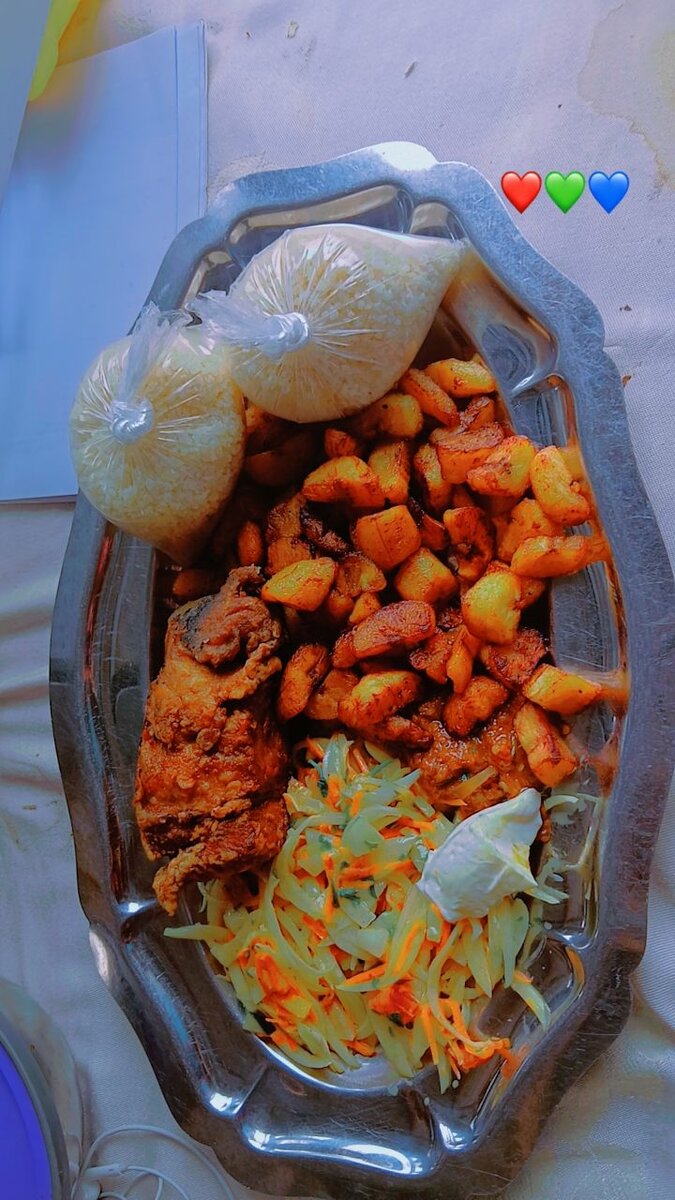 Bon atieke chez Fatou