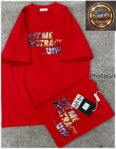 T-shirts colorés et imprimés