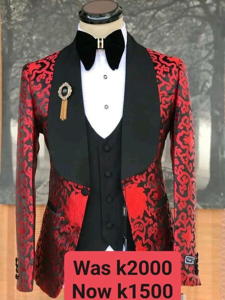 Stylish and elegant men's suit red+black