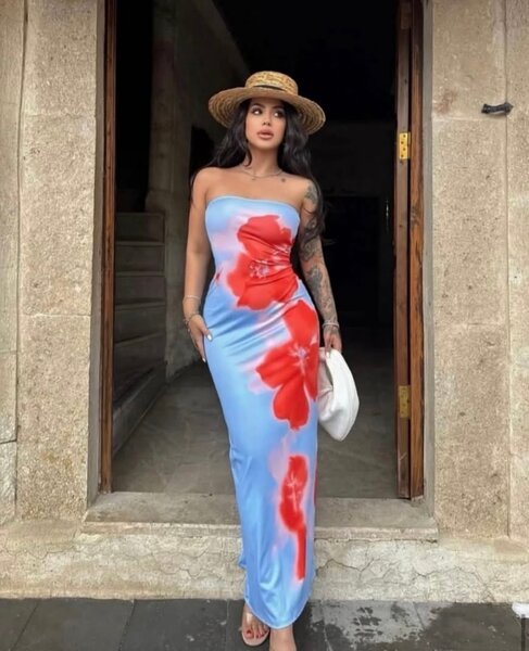 Robe longue à fleurs bleue