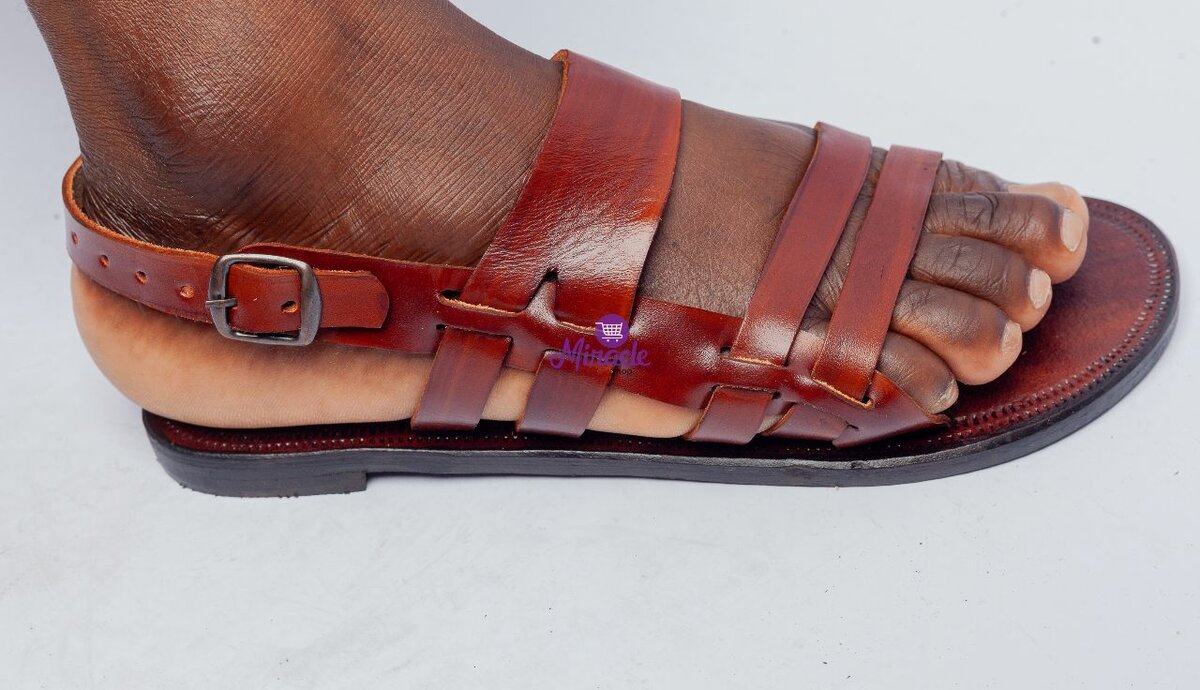 Sandales en cuir de Ghana