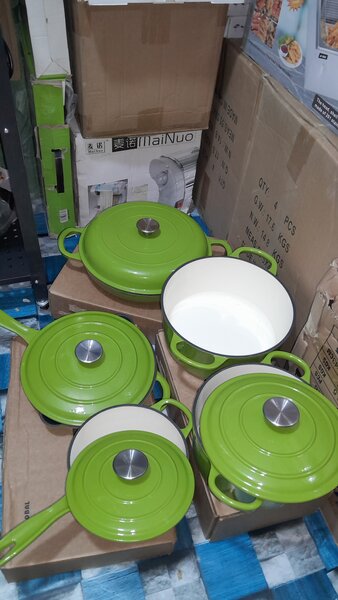 Dutch Oven/Cast Iron Casserole