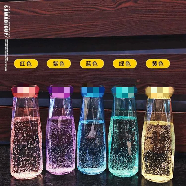 Bouteille d'eau en verre