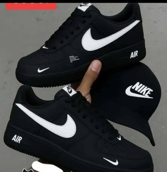 Baskets Nike Air noires