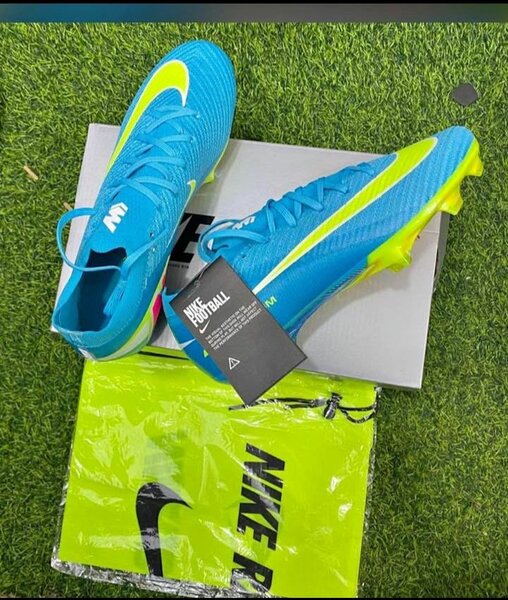 Chaussures de Football Nike