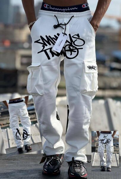 Pantalon cargo Champion stylé