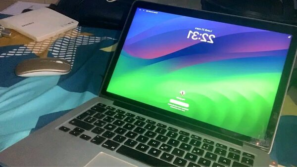 Ordinateur portable Apple MacBook