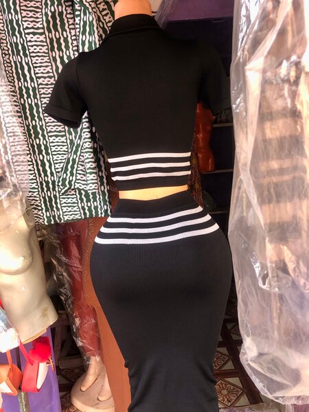 Ensemble robe noire élégante