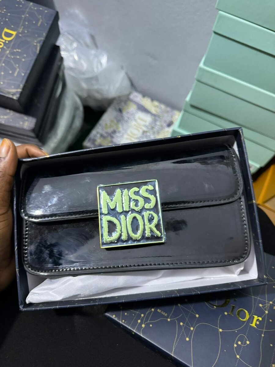 Sac à main élégant Miss Dior
