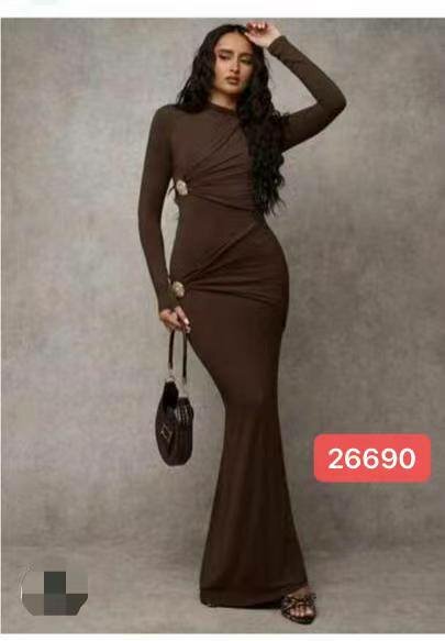 Robe longue élégante marron