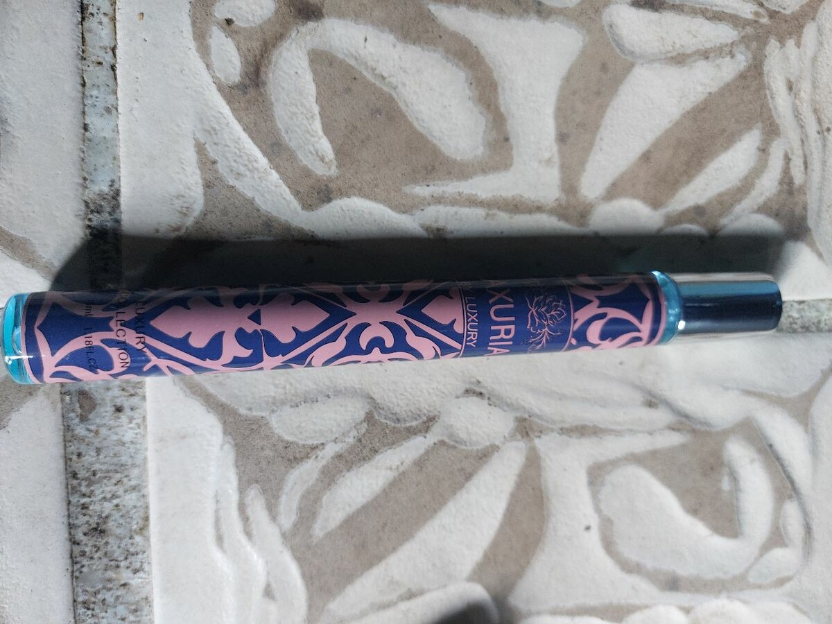 Parfum Laxuria Roll-on Luxe