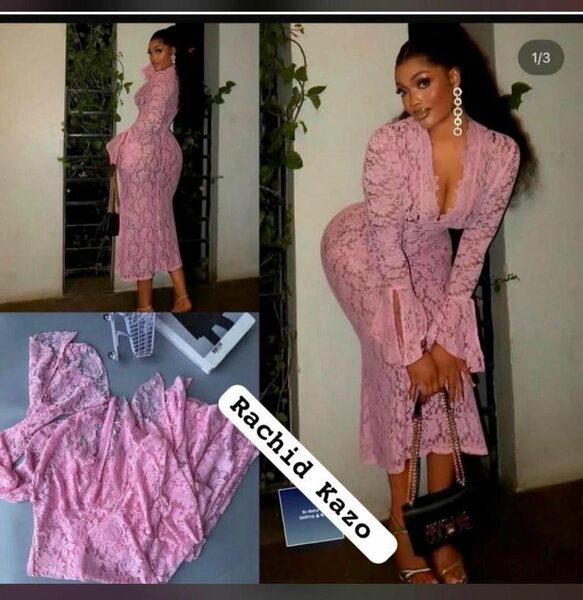 Robe en dentelle rose chic