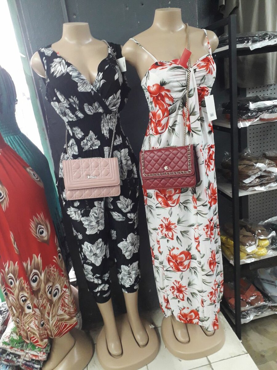 Robes longues florales élégantes