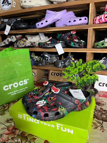 Sabots Crocs Unisex Design Fun