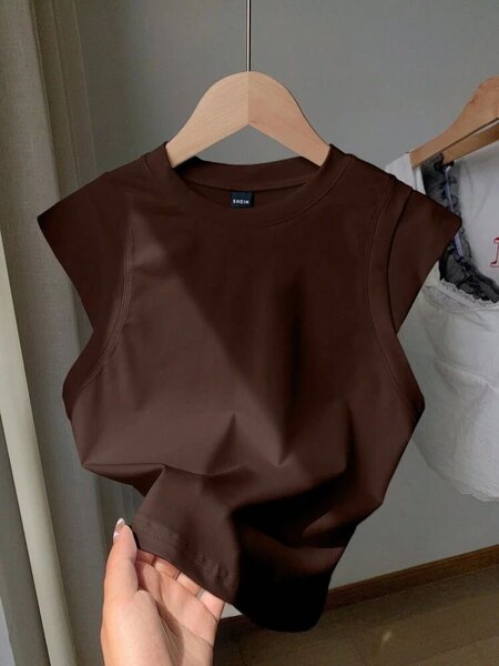 Débardeur sans manches élégant