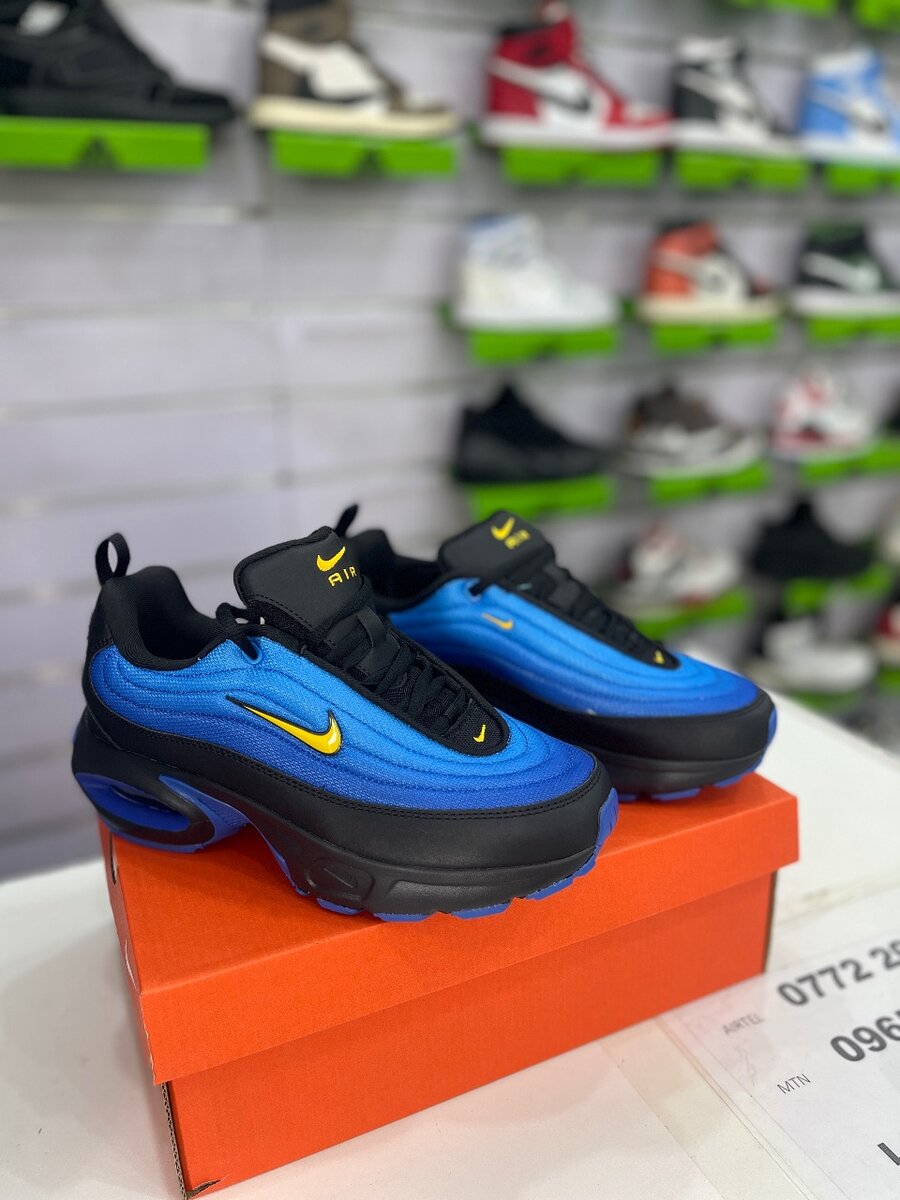 Nike portal sneakers