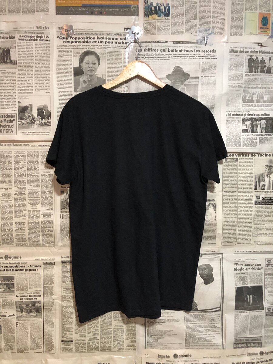 T-shirt noir "Language of Flowers"