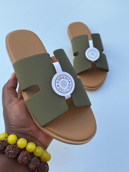 Sandales femmes élégantes