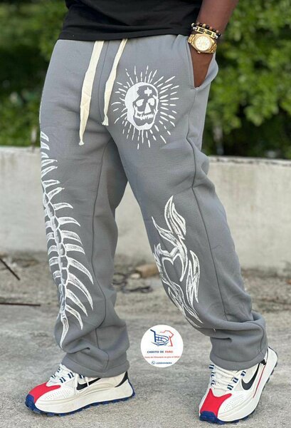 Pantalon jogging motif crâne