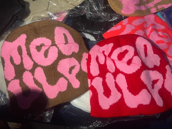 Bonnet tricoté moderne