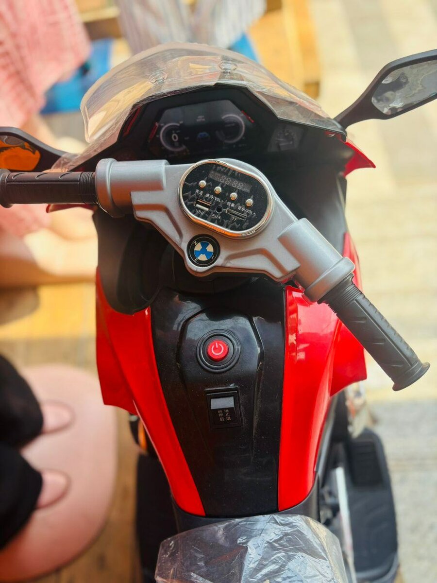 Moto électrique enfant rouge