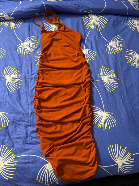 Robe longue orange élégante