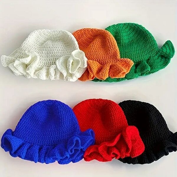 Chapeaux en crochet colorés