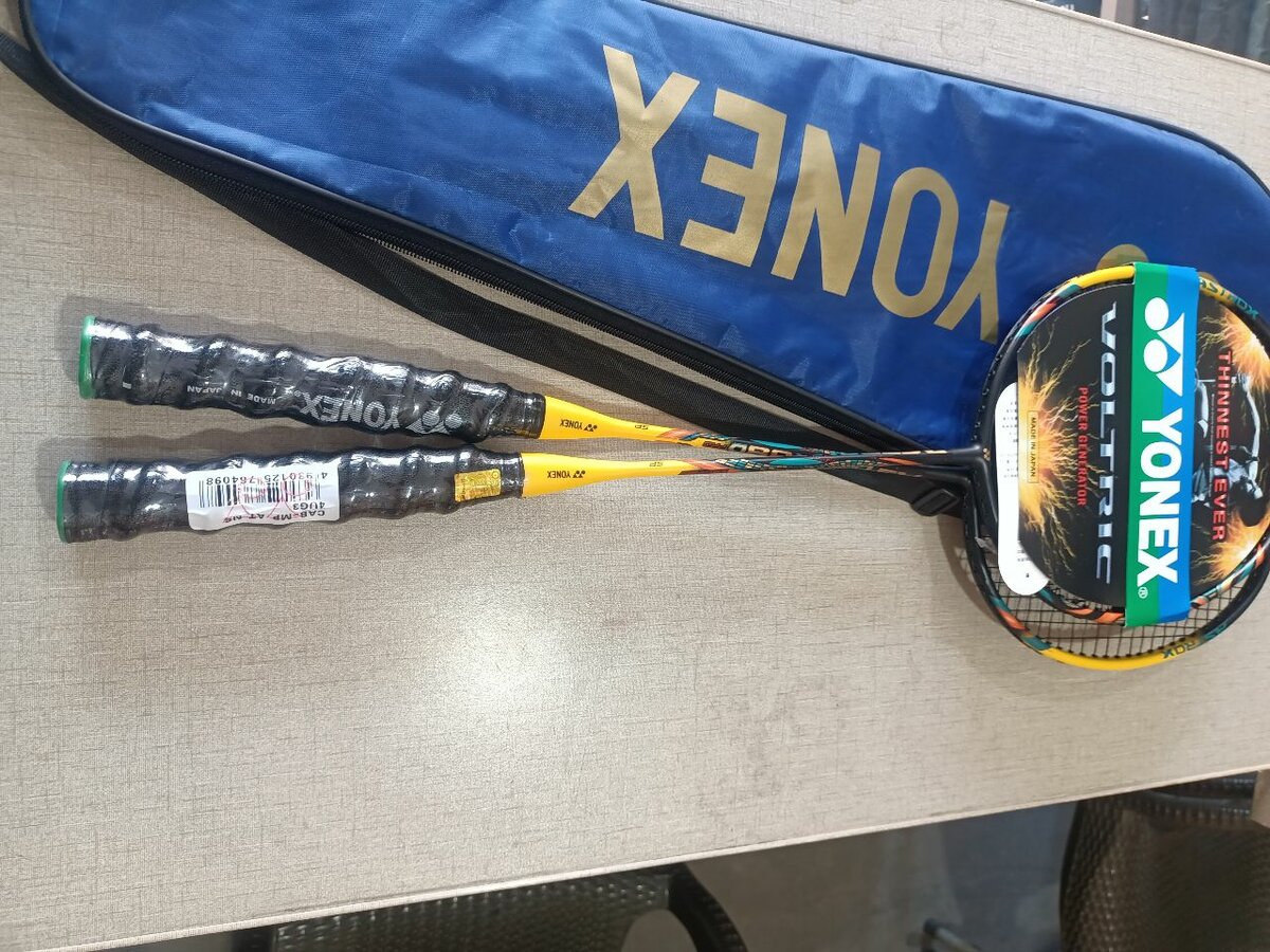 Yonex racket