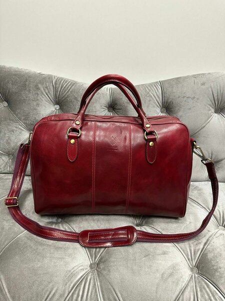 Дорожная сумка, Италия