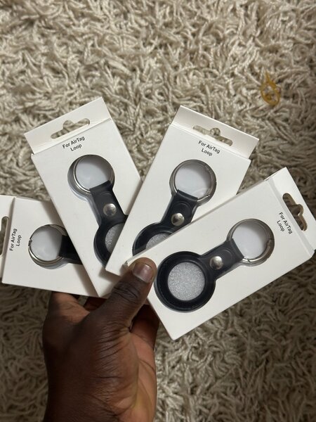 Porte-clés en cuir pour AirTag