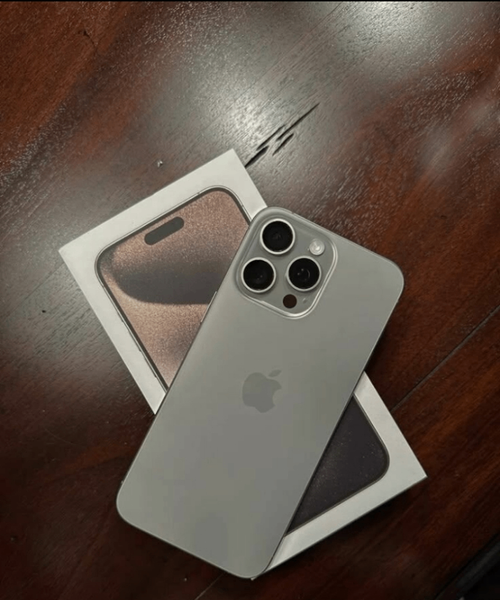 Apple iPhone 15 Pro Max - Smartphone