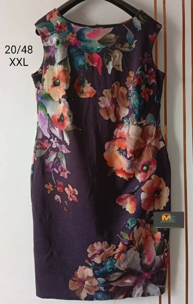 Robe florale élégante XXL