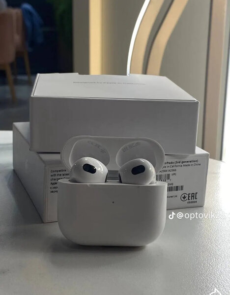 Wireless Earbuds with Charging Case