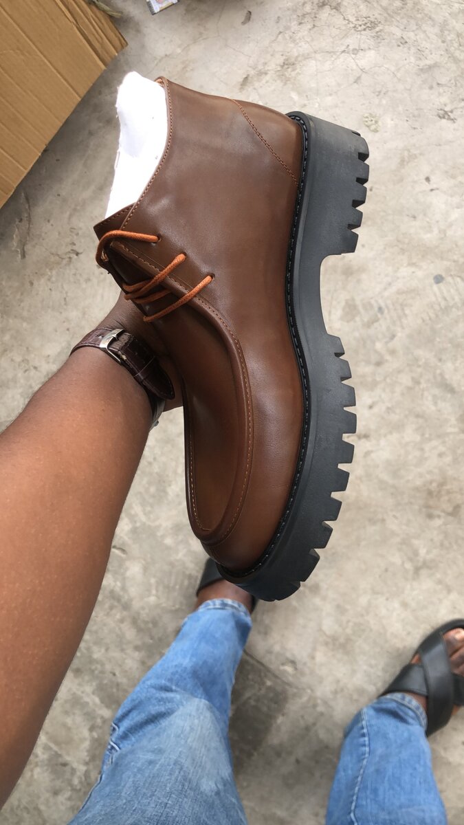 Guess boots