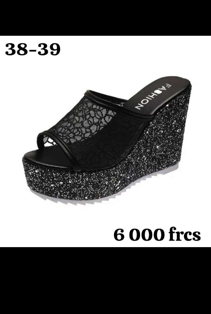 Sandales Compensées Pailletées