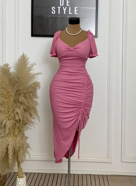 STUNNING DRAWSTRING TWO PIECE SET.