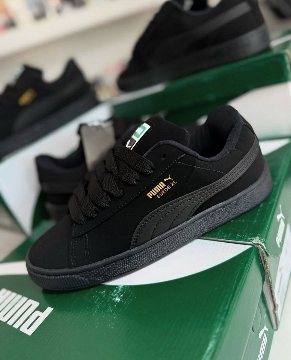 Puma Suede Classic Sneakers