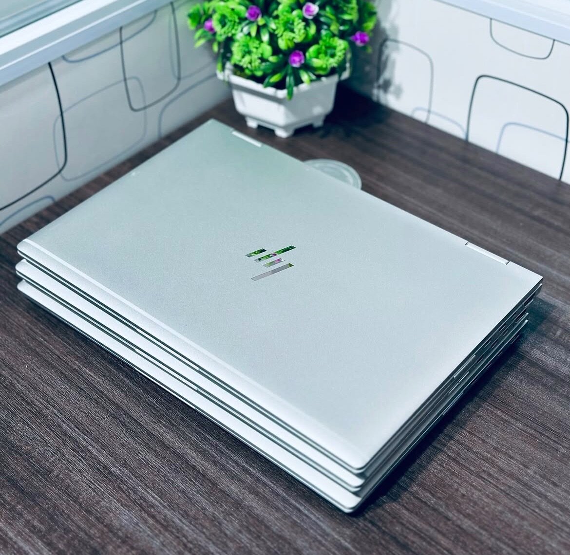 HP EliteBook x360 1030 G4