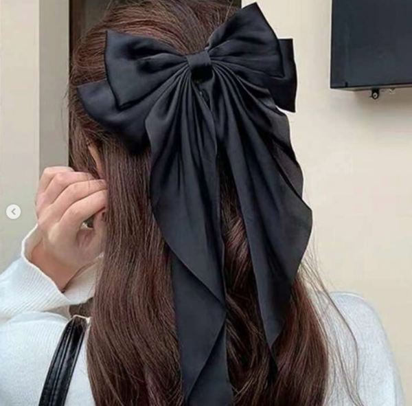 bow black