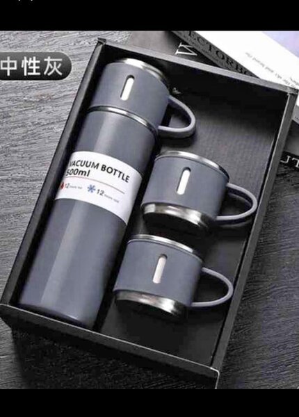 Thermos isotherme avec tasses