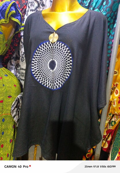 Tunique noire élégante