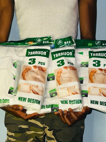 T-shirts blancs pour hommes Yarrison