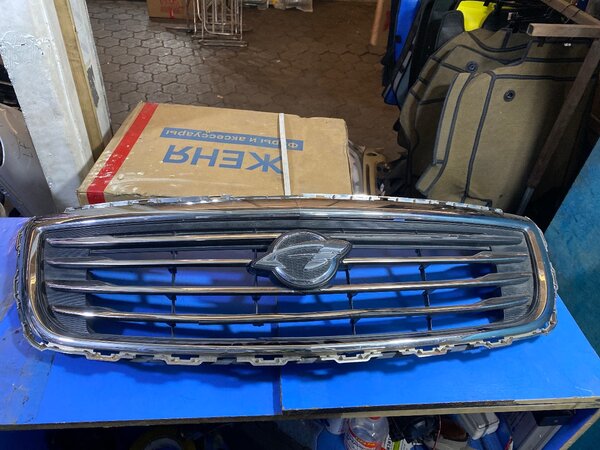 Решетка радиатора