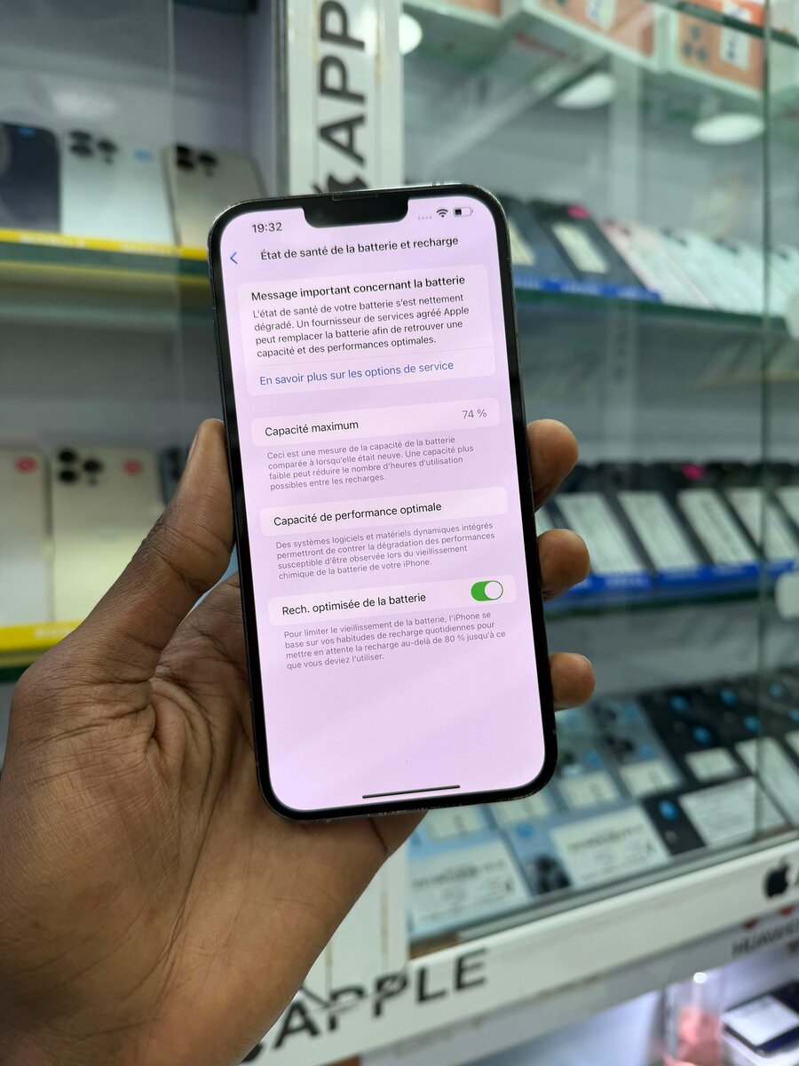 13 Pro Max 128go batterie 74