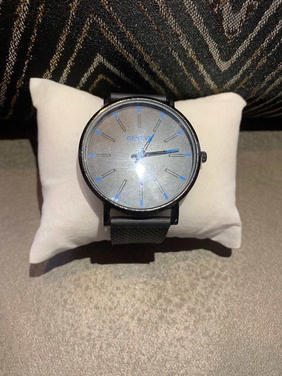 Mens watch