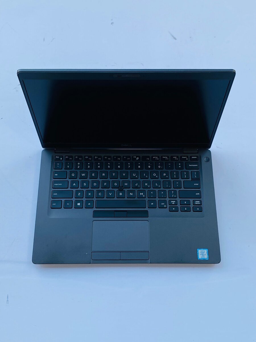 Dell Latitude 5400 Intel(R) Core(TM) i5~ 8Th Generation